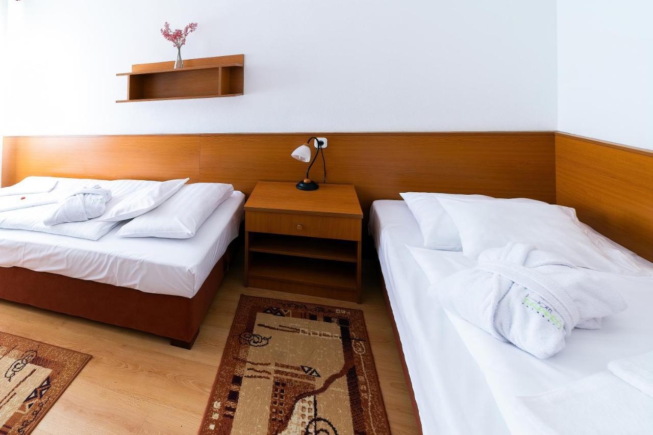 Napfeny Hotel Zalakaros Eksteriør bilde