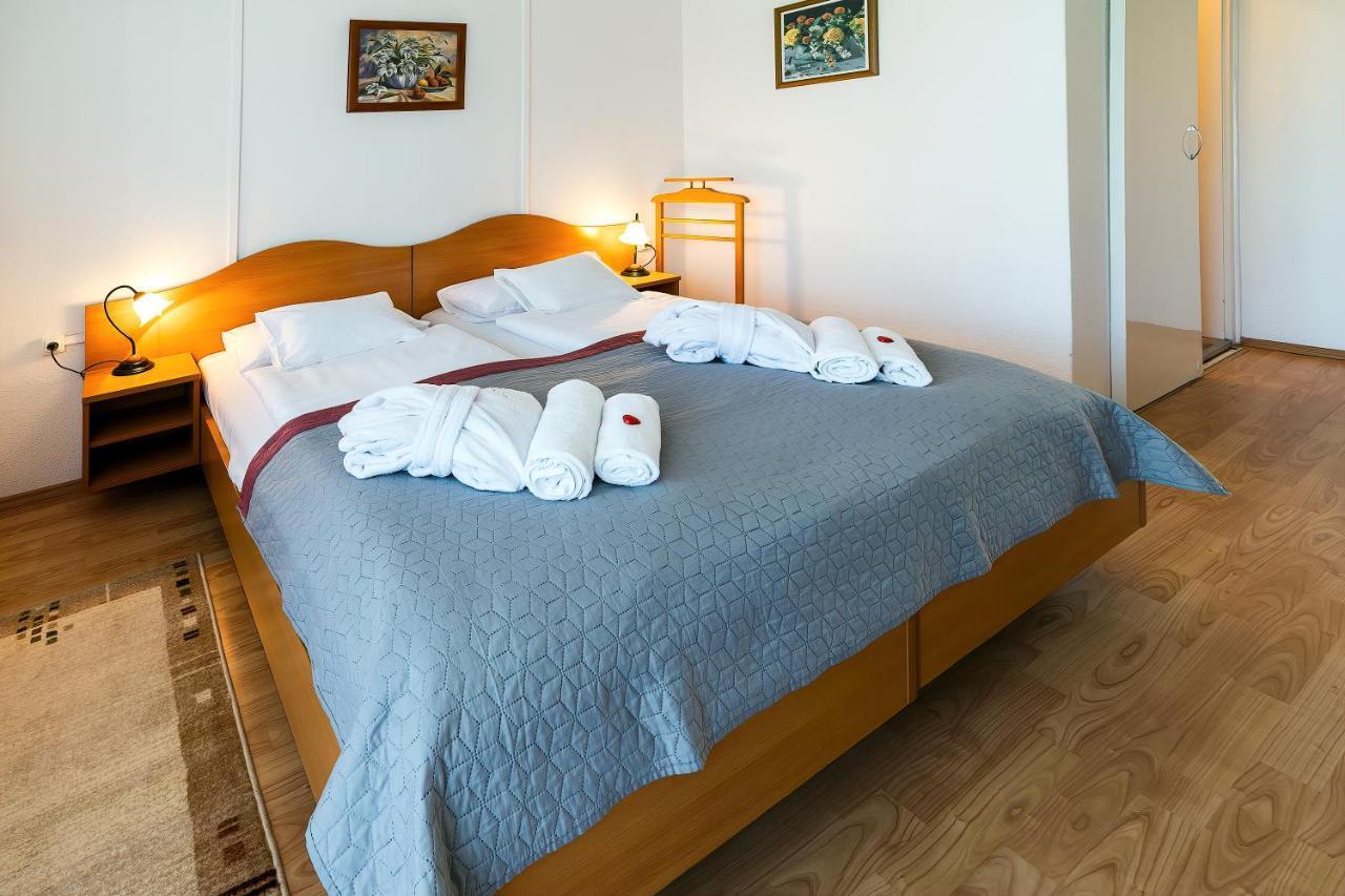 Napfeny Hotel Zalakaros Eksteriør bilde